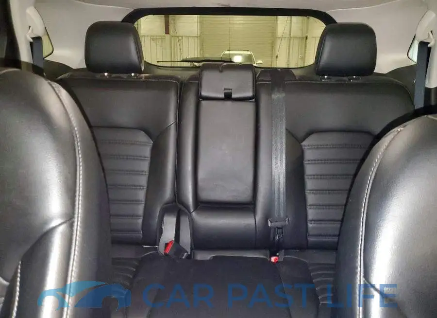 2FMPK3J95LBA10898# 10