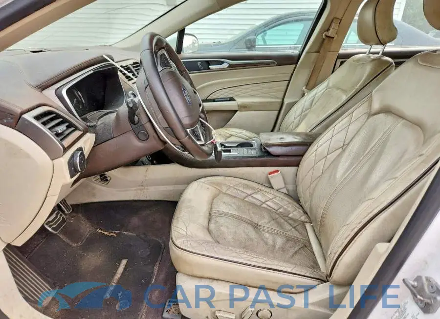 3FA6P0K92HR136830# 7
