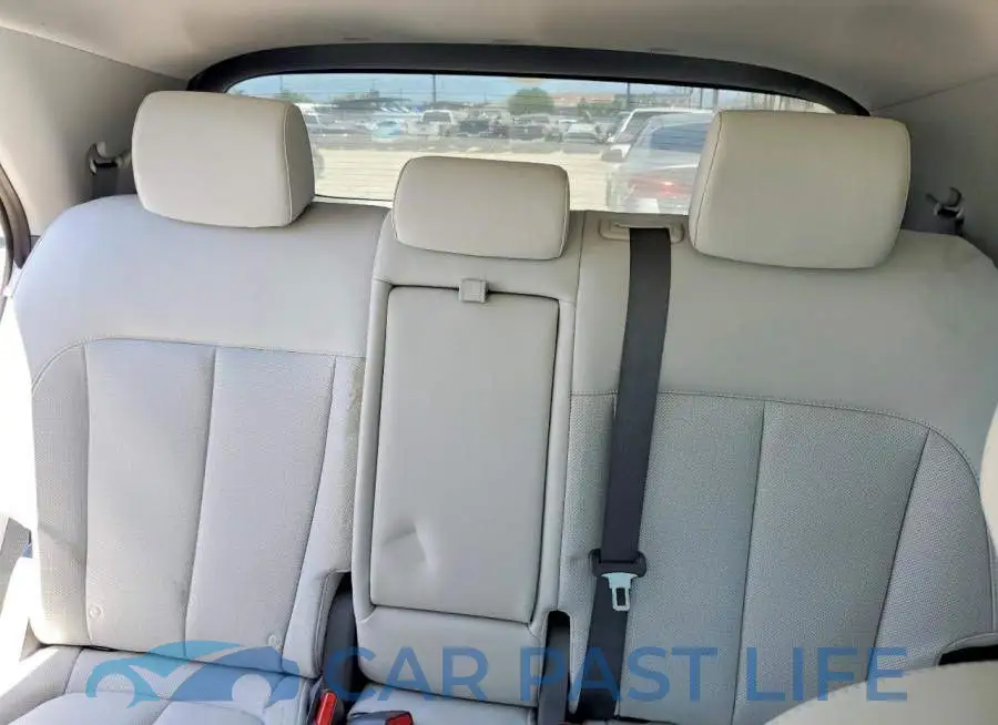 KM8KR4DE0RU318231# 10