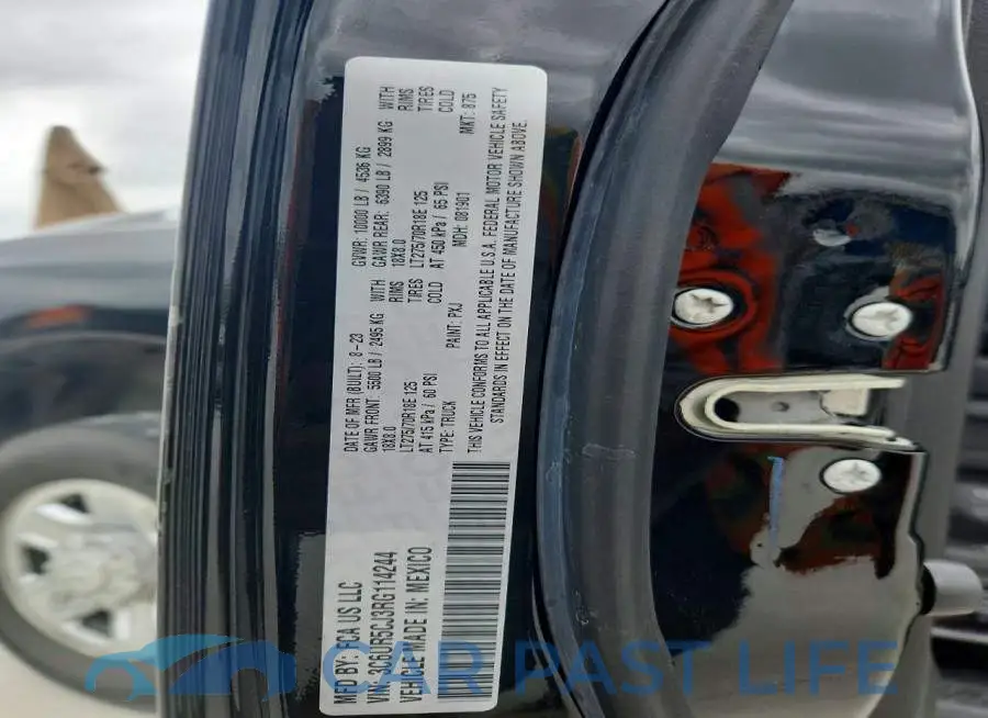 3C6UR5CJ3RG114244# 13