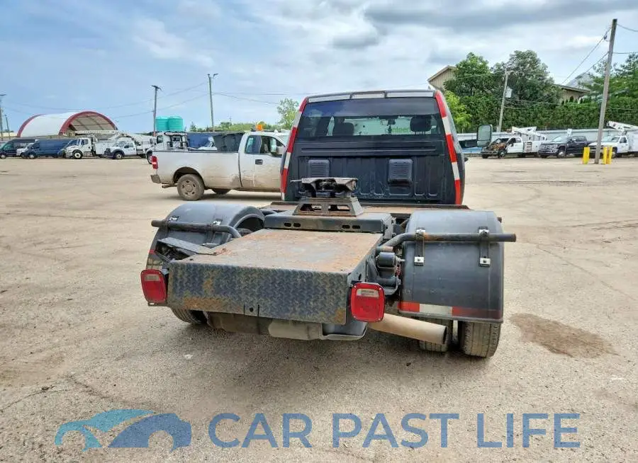 3C7WRTCL6KG671939# 6