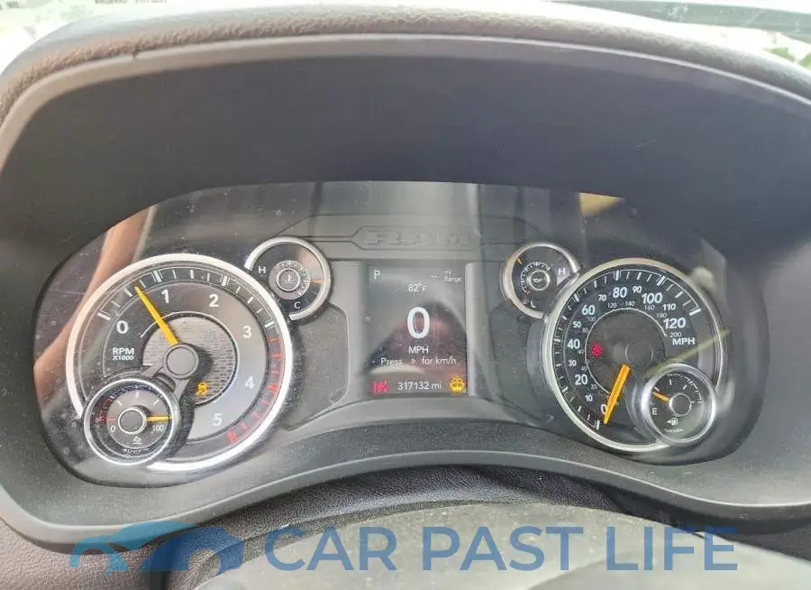 3C7WRTCL6KG671939# 9