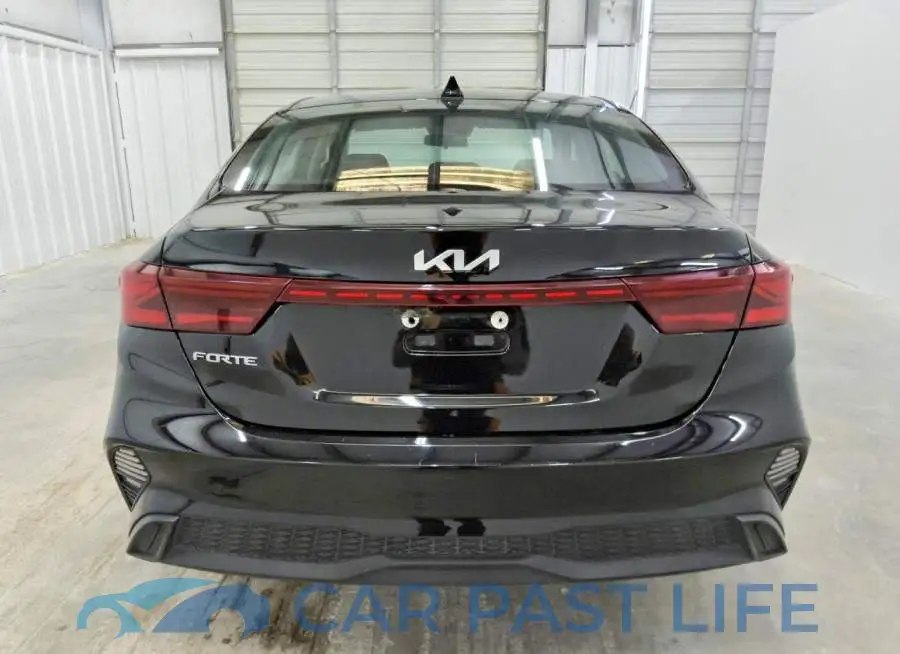 3KPF24AD1RE792614# 6