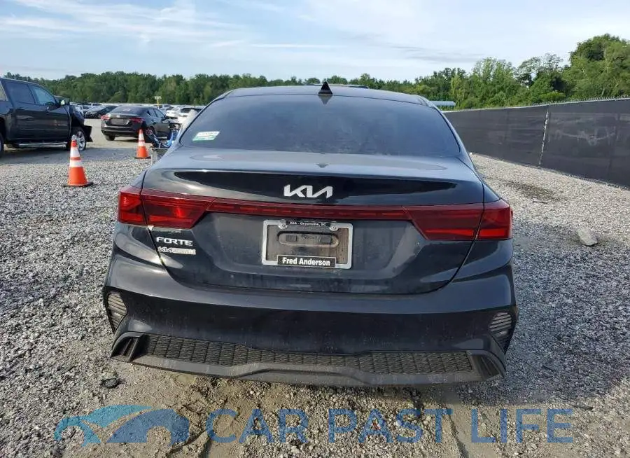 3KPF24AD3PE638659# 6