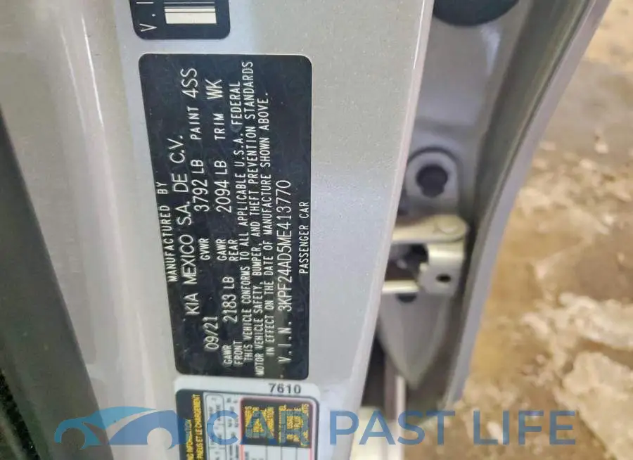 3KPF24AD5ME413770# 12
