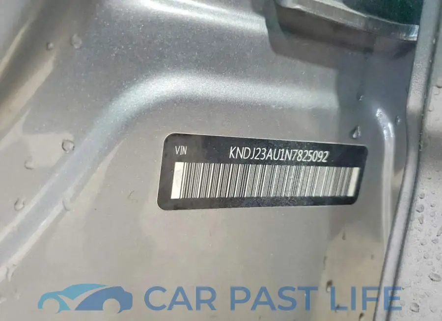 KNDJ23AU1N7825092# 14