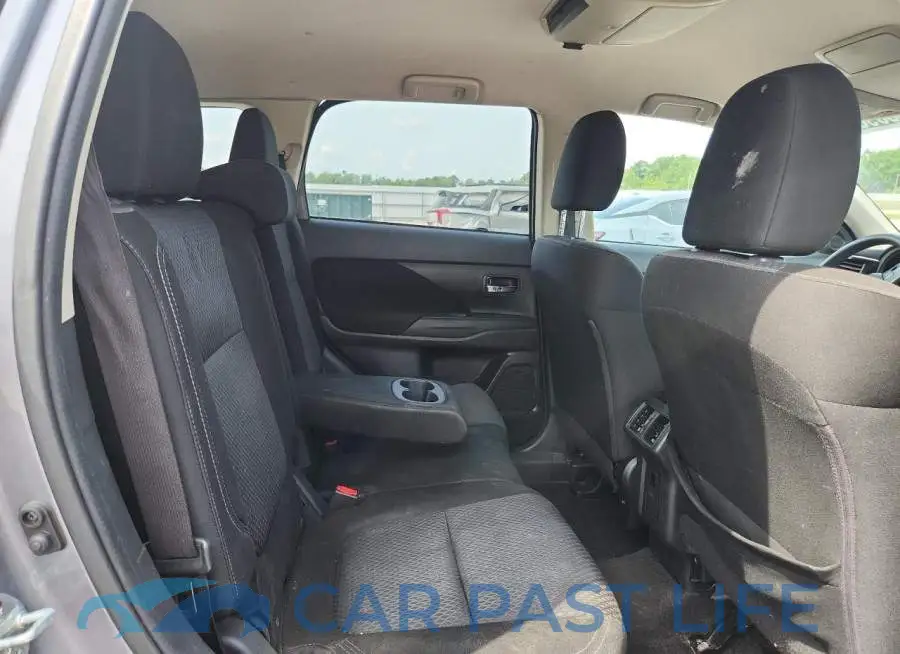 JA4AD2A33KJ000160# 11