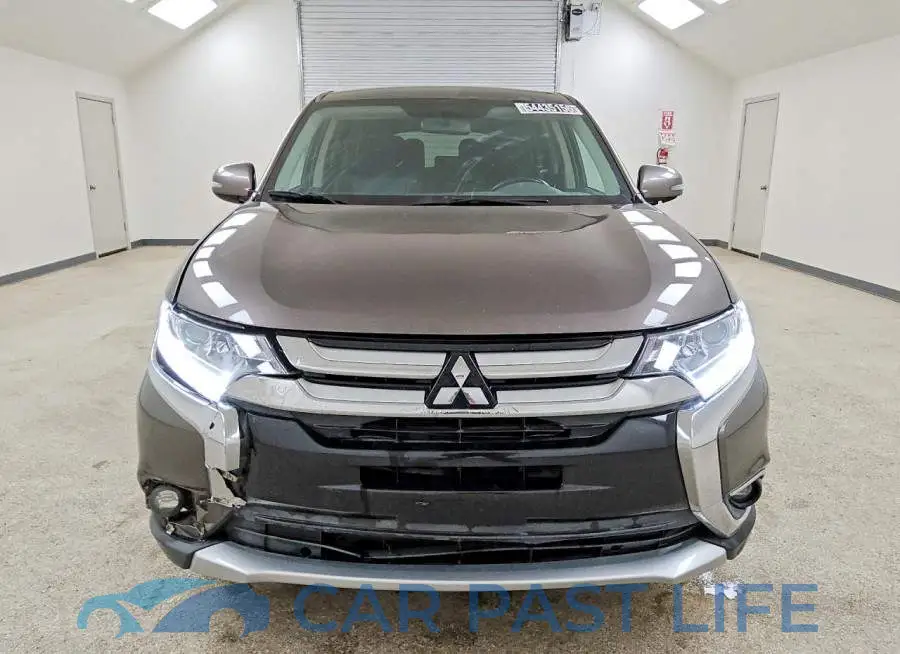 JA4AD3A35JZ035031# 5