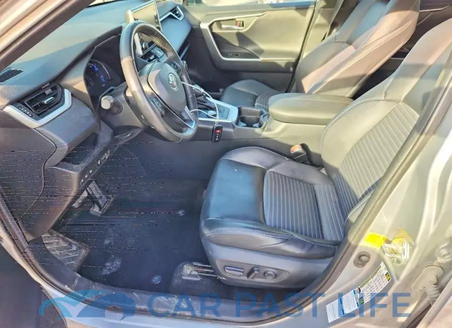 2T3EWRFV6KW019453# 7