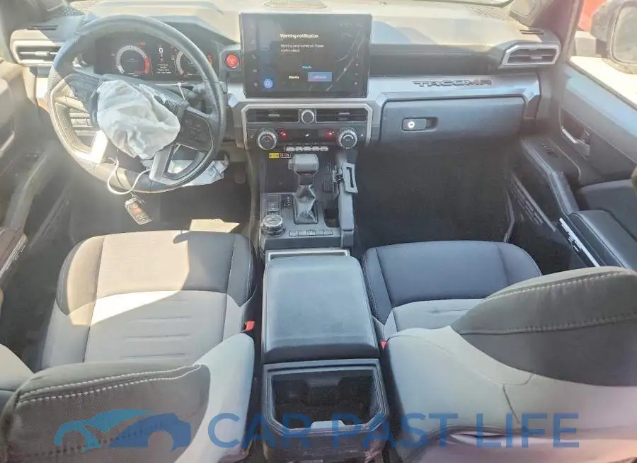 3TYLB5JN3RT007635# 8
