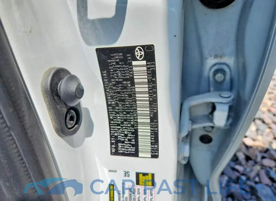5YFB4MDE8RP132386# 12