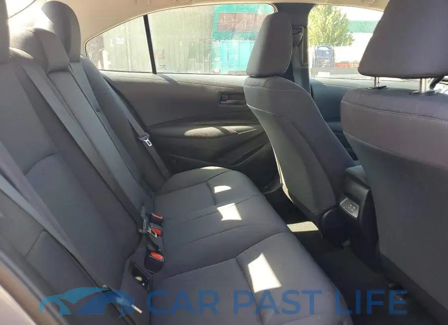5YFB4MDE8SP252033# 10