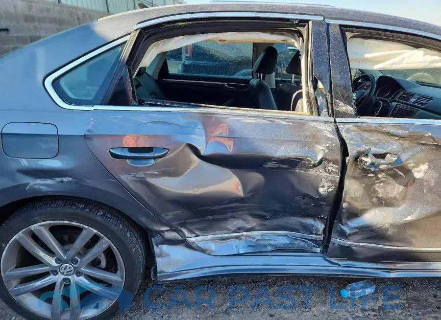 1VWDT7A31HC049340# 10