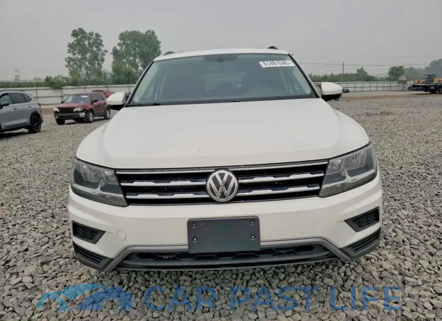 3VV2B7AX9KM025956# 5