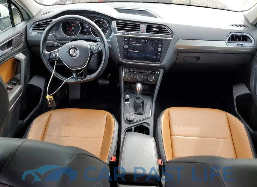 3VV2B7AXXKM136306# 8