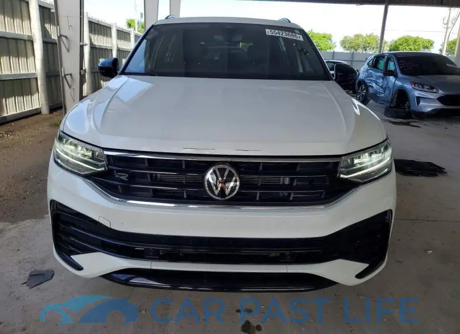 3VVCB7AX4RM050990# 5