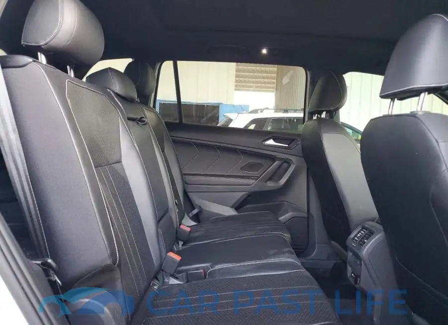 3VVCB7AX4RM050990# 11