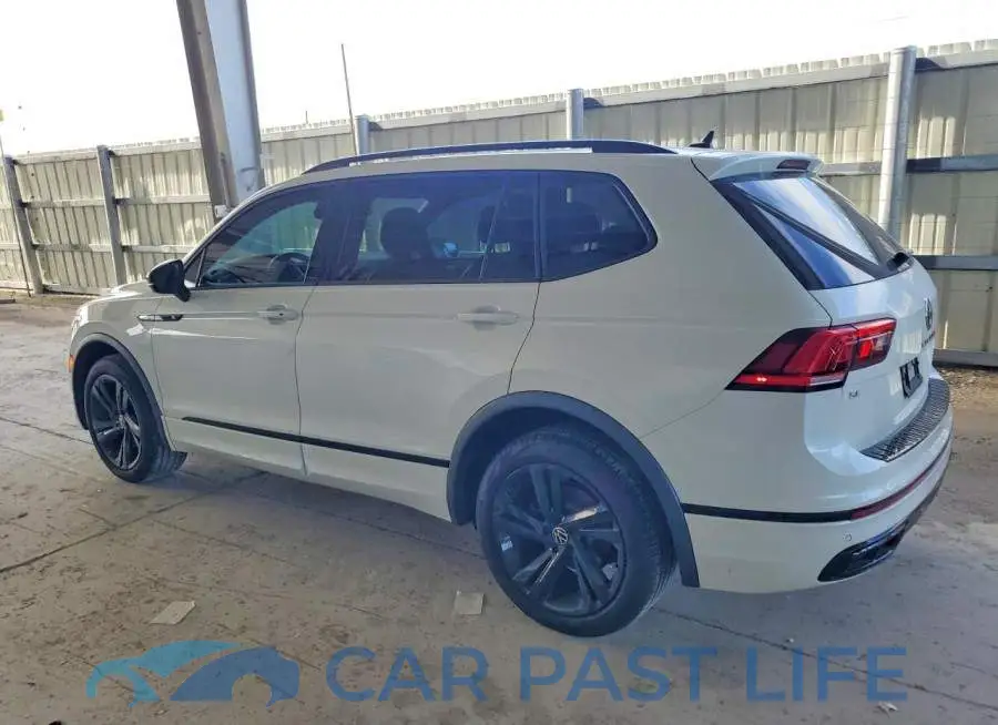 3VVCB7AX4RM050990# 2