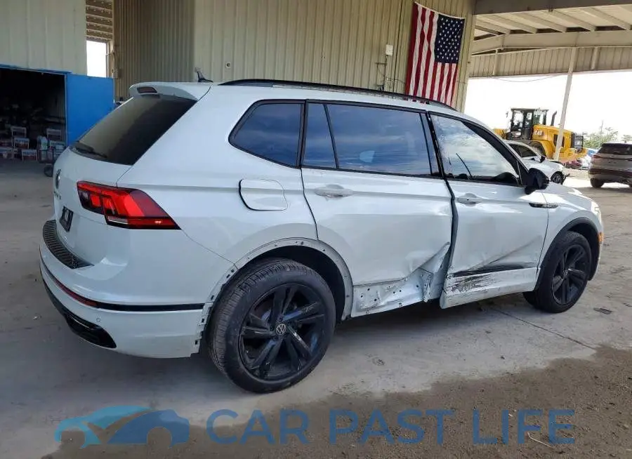 3VVCB7AX4RM050990# 3