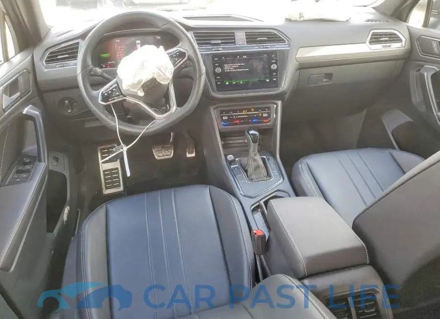 3VVCB7AX6RM176607# 8
