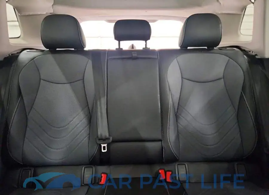 3VVFR7RM2TM010062# 10