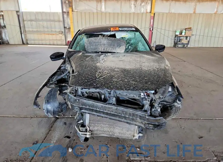 3VW2B7AJ2HM323023# 5