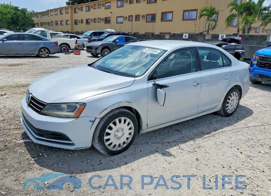 3VW2B7AJ3HM223173# 1