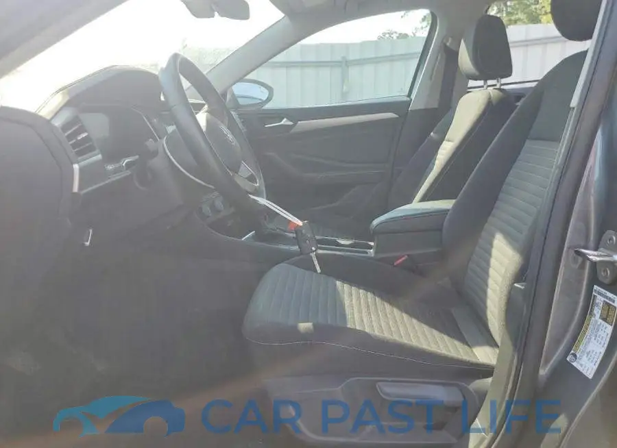 3VW4M7BU9RM010595# 7
