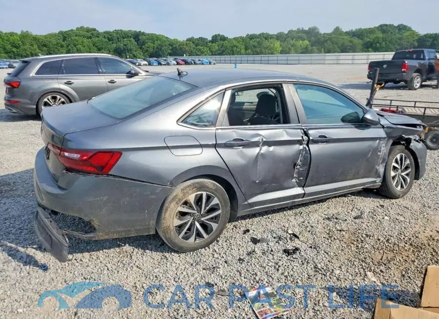 3VW4M7BU9RM010595# 3