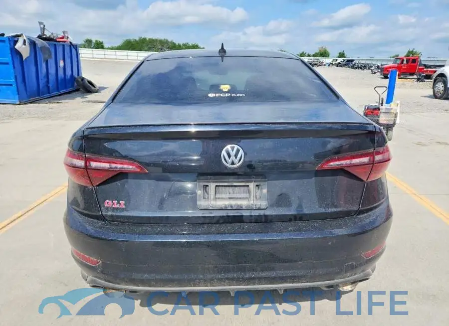 3VW5T7BU3LM039119# 6
