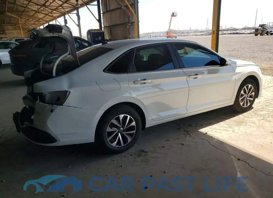 3VW5W7BU4TM040979# 3