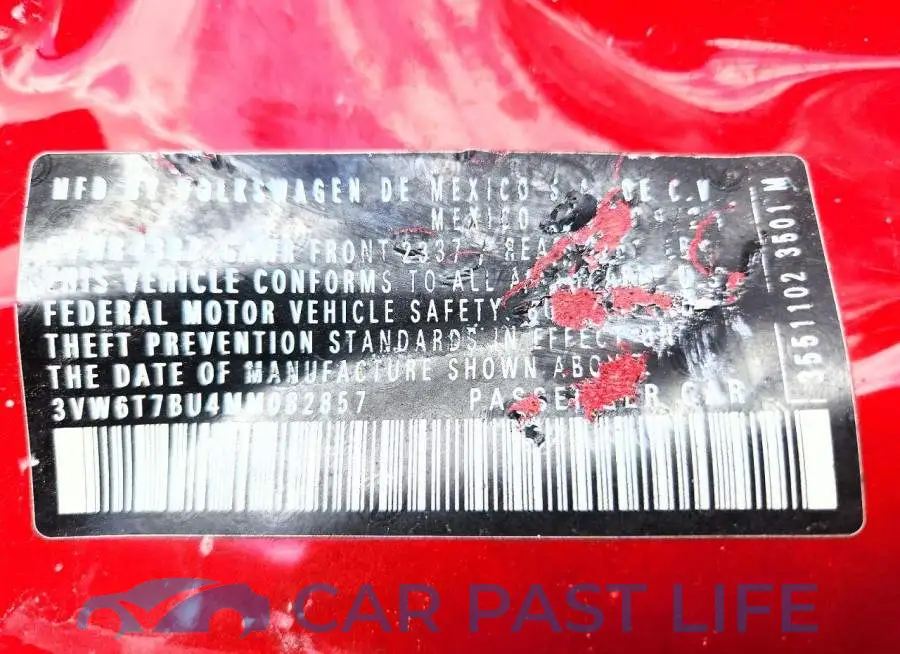3VW6T7BU4MM082857# 12