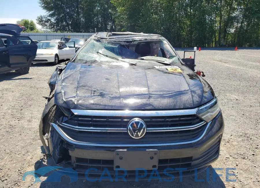 3VW7M7BU2RM095177# 5