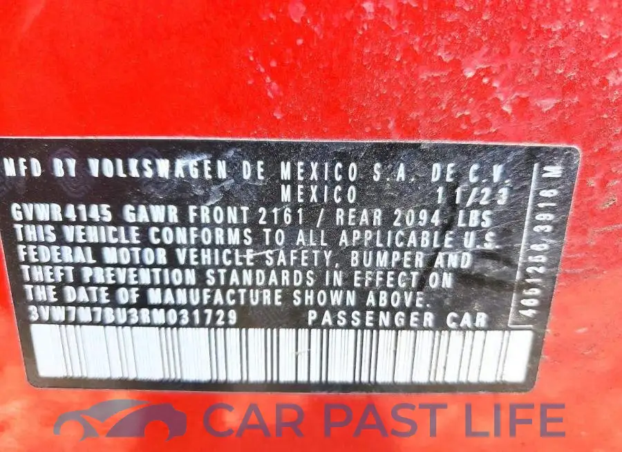 3VW7M7BU3RM031729# 12