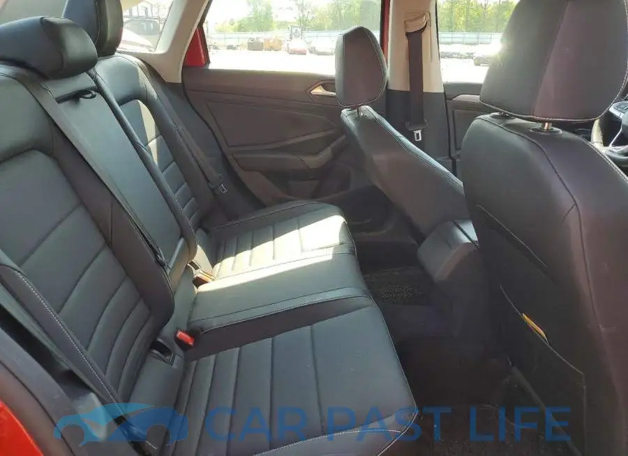 3VW7M7BU3RM031729# 10