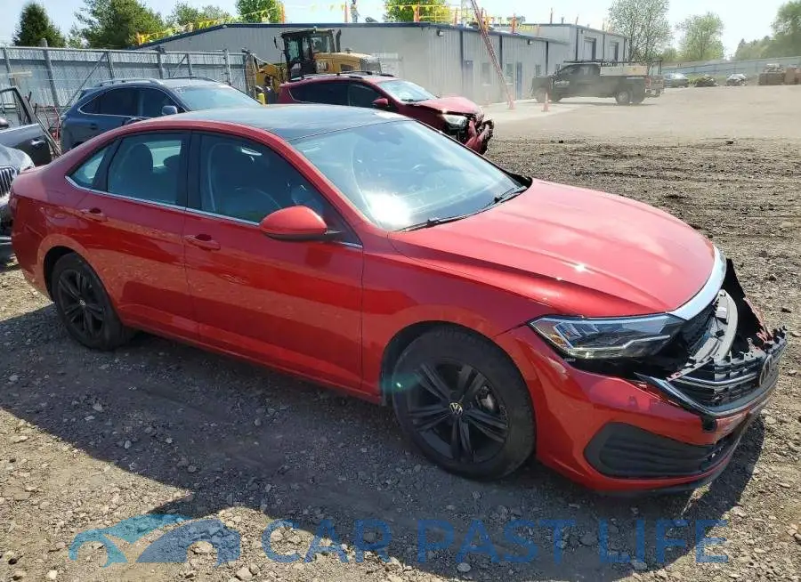 3VW7M7BU3RM031729# 4