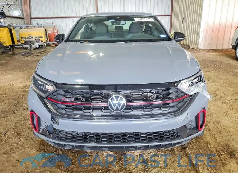 3VW8T7BU3RM055908# 5