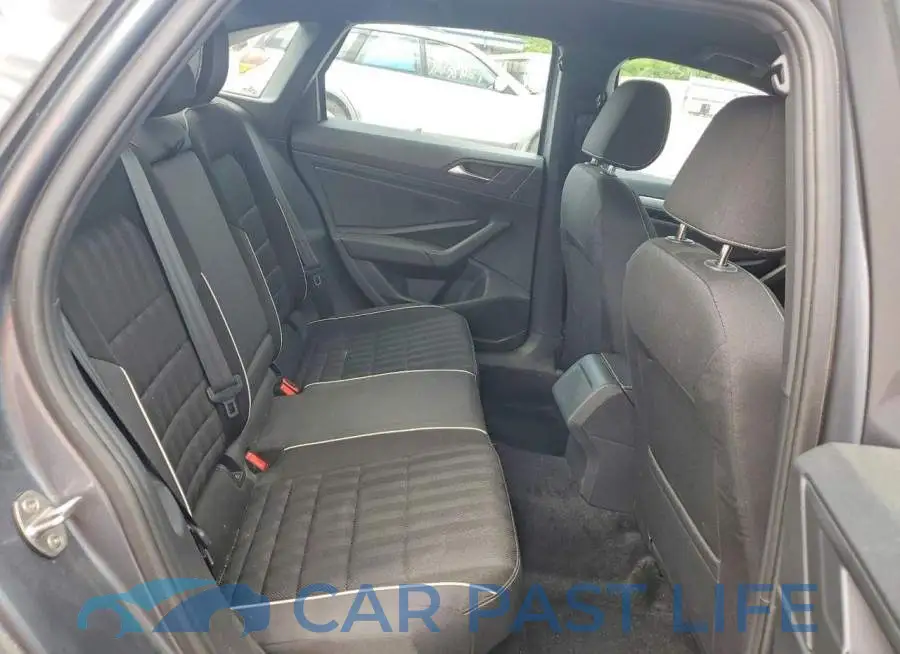 3VWAM7BU2RM068387# 10