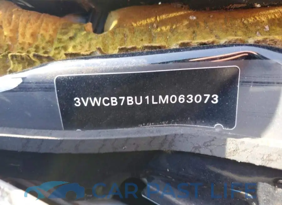 3VWCB7BU1LM063073# 12