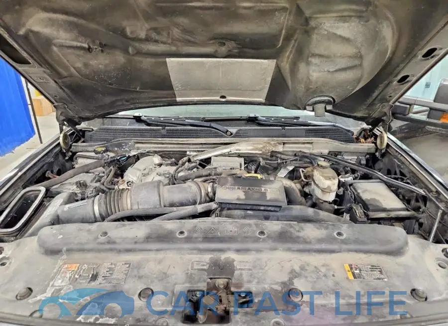 1GT12NEY3KF238709# 11