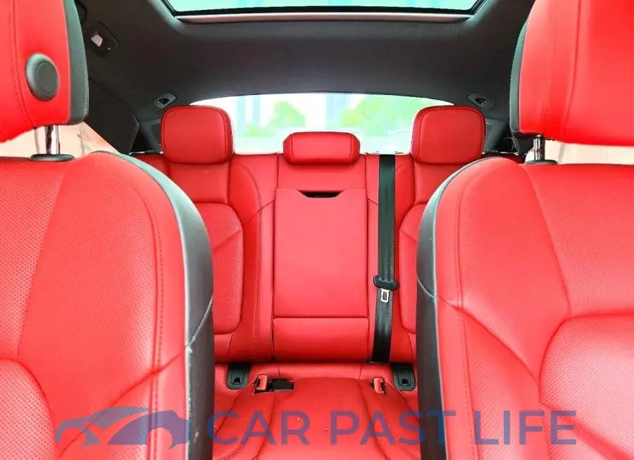 WP1AA2A54LLB05990# 10
