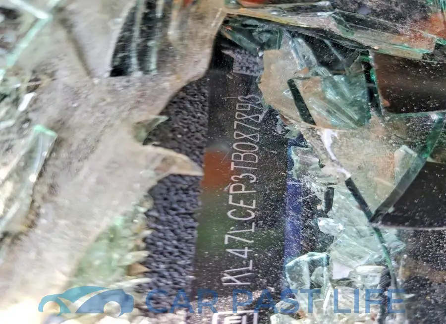 KL47LCEP3TB087893# 12