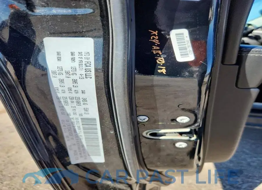 1C4PJMDX6KD435207# 12