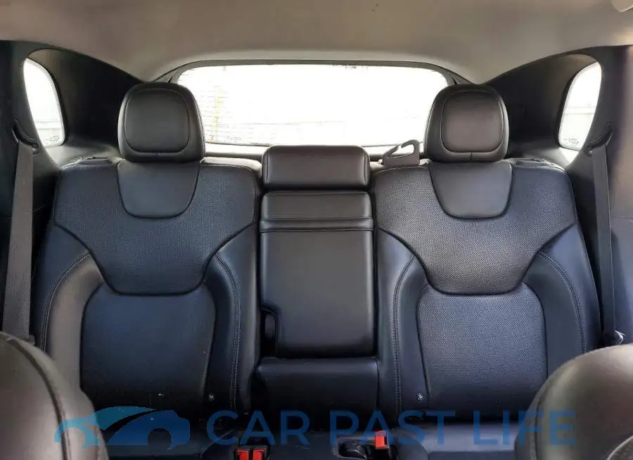 1C4PJMDX7KD134848# 10