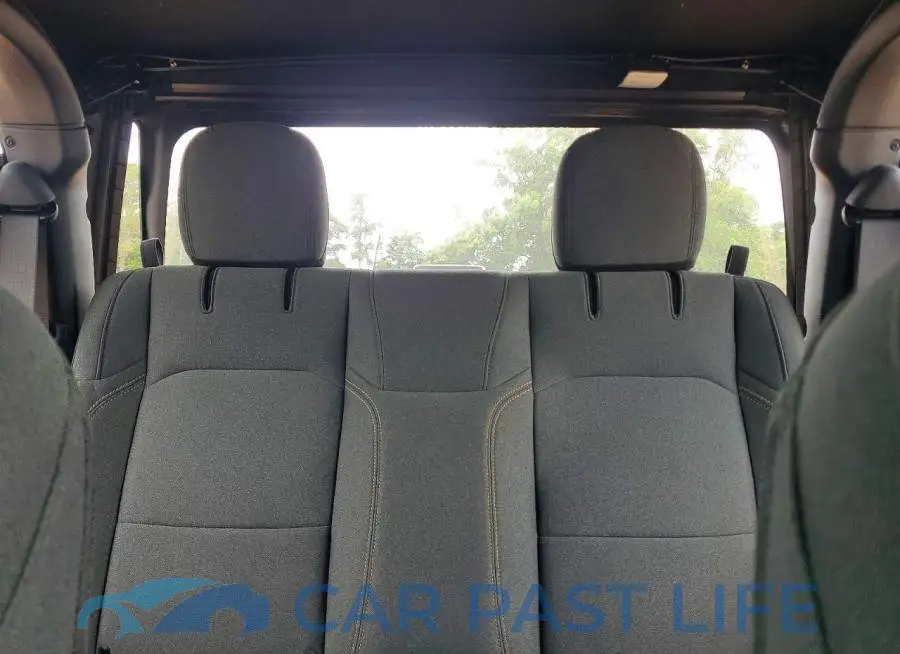 1C4PJXAN4RW112647# 10