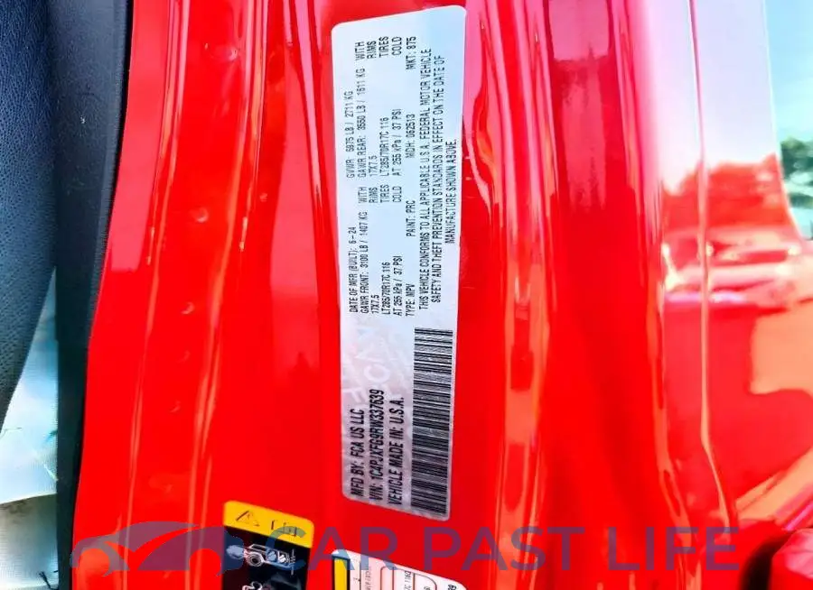1C4PJXFG9RW337639# 13
