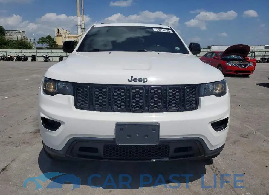 1C4RJFAG7JC375810# 5