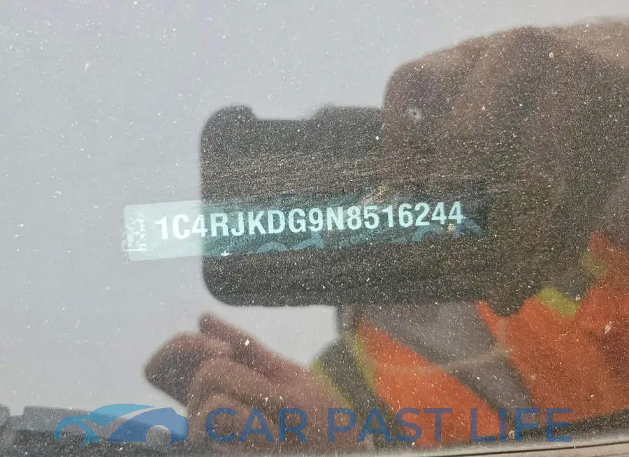 1C4RJKDG9N8516244# 13