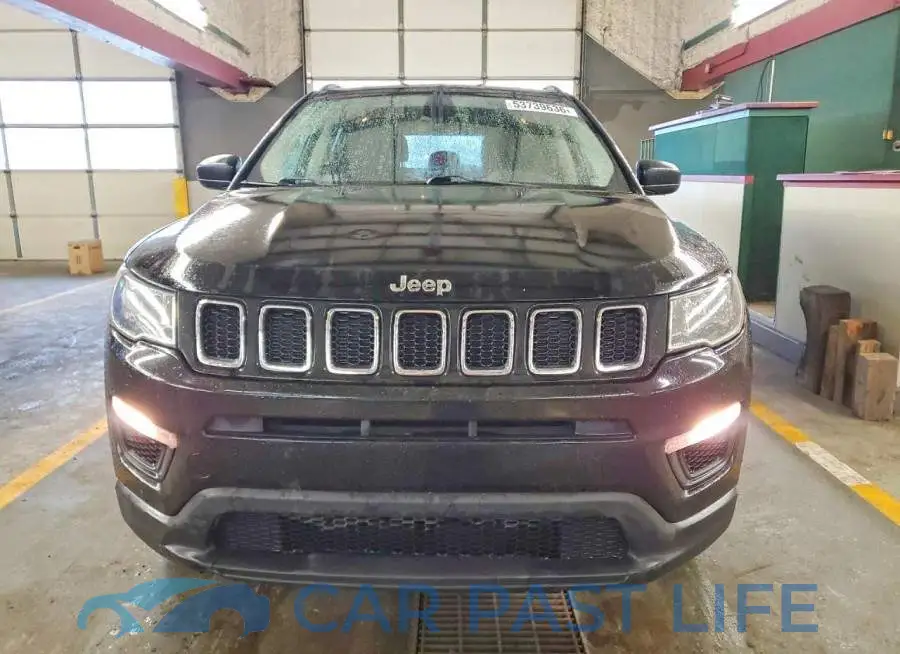 3C4NJDAB1JT177624# 5