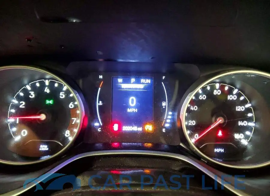 3C4NJDAB1JT177624# 9